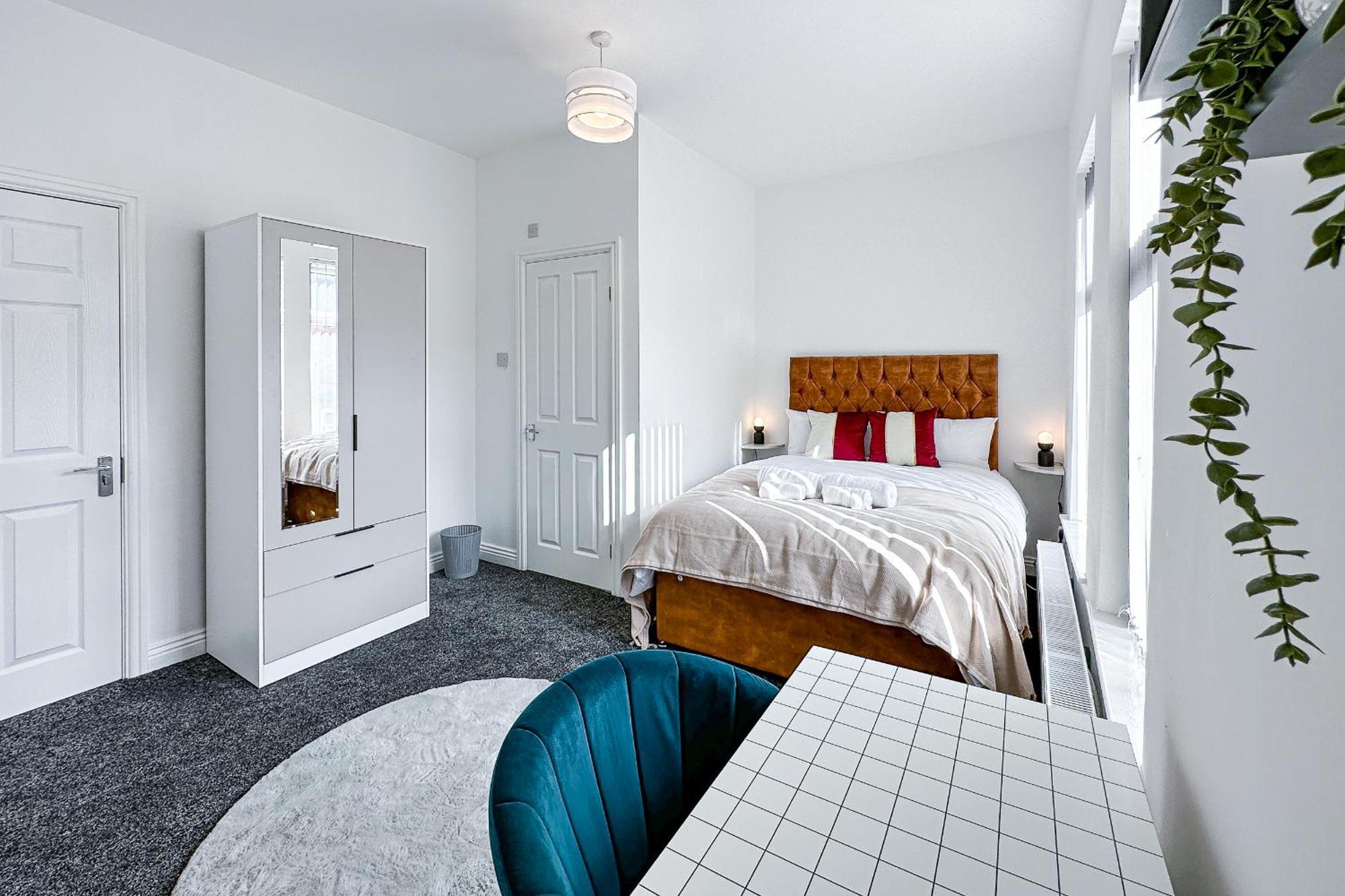 Ashfield Co-Living - Private Room Self-Cater Manchester Buitenkant foto