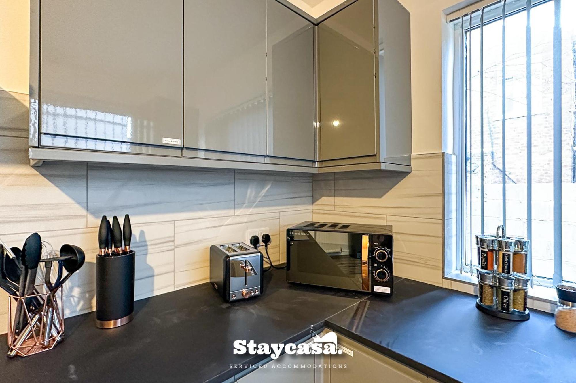 Ashfield Co-Living - Private Room Self-Cater Manchester Buitenkant foto
